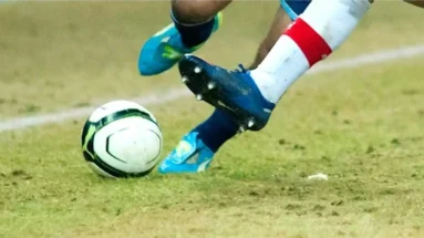 pilka-nozna-kiedy-grac